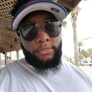 Meet your Posher, Nicholas